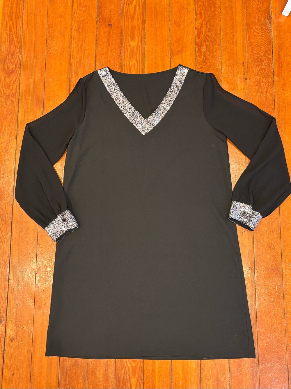 Black A-Line Mini Shift Cocktail Dress with Silver Sequin Trim size M